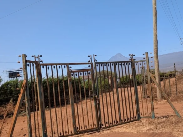 10-ACRE AGRICULTURAL FARM IN LOITOKITOK/KIMANA