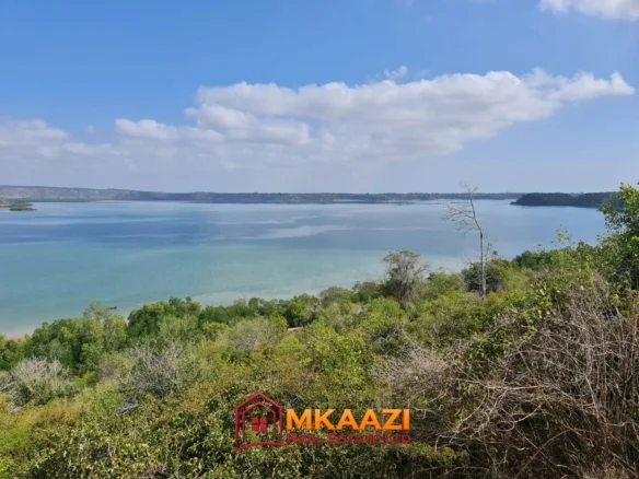 174.4 ACRES BEACHFRONT LAND FOR SALE IN MNARANI, KILIFI
