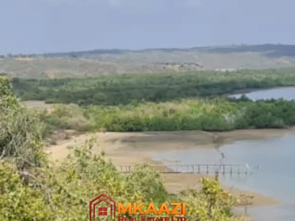 174.4 ACRES BEACHFRONT LAND FOR SALE IN MNARANI, KILIFI