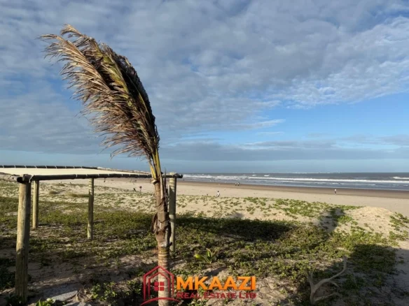 2-BEDROOM BEACH FRONT APARTMENT IN MAMBRUI