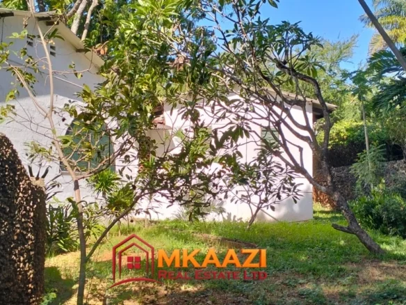 3 - BEDROOM BUNGALOW - MALINDI