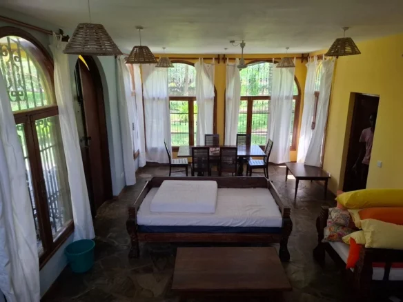 3-BEDROOM VILLA FOR RENT