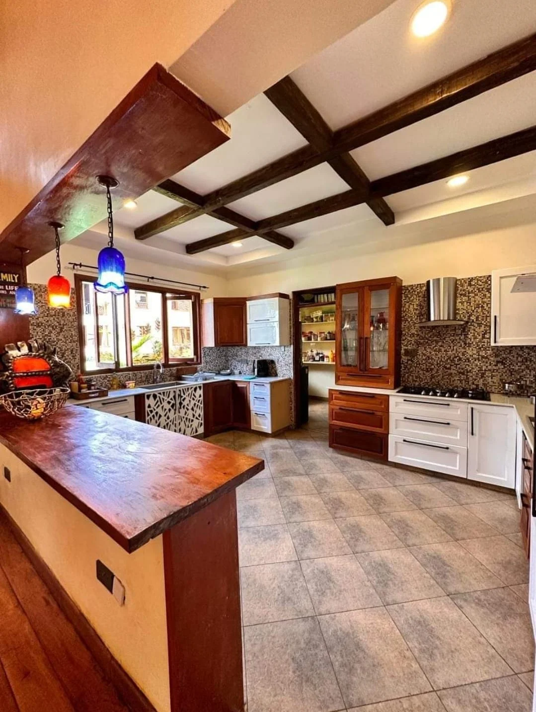 7-BEDROOM AMBASSADORIAL HOUSE - RIDGEWAYS, NAIROBI