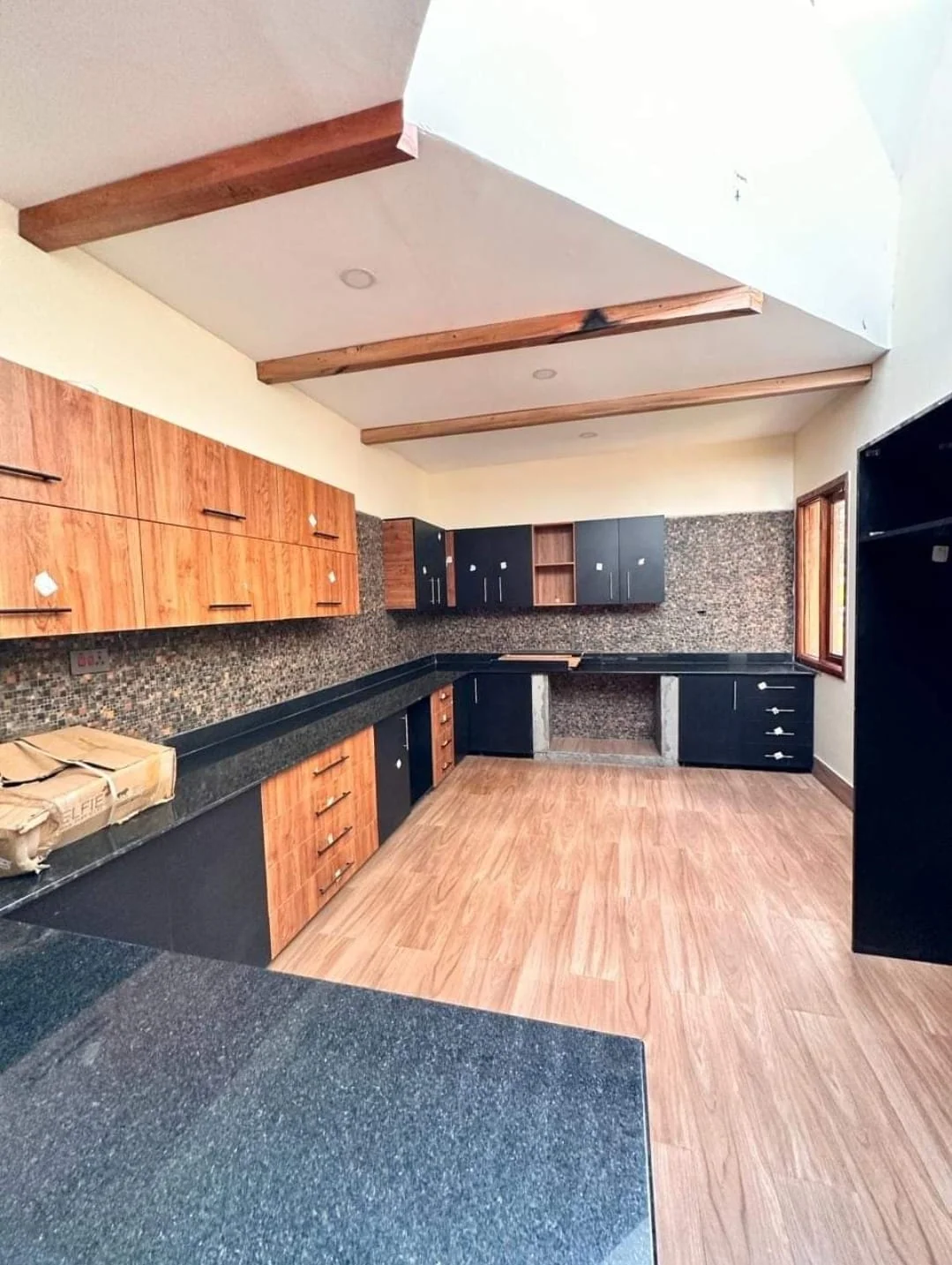 7-BEDROOM AMBASSADORIAL HOUSE - RIDGEWAYS, NAIROBI
