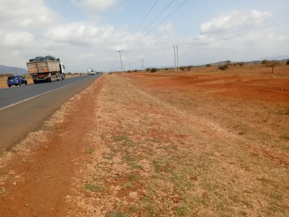 909 ACRES BULK LAND-SULTAN HAMUD, MOMBASA ROAD