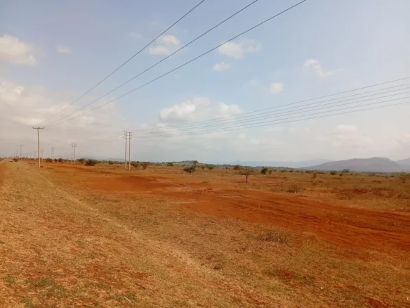 909 ACRES BULK LAND-SULTAN HAMUD, MOMBASA ROAD