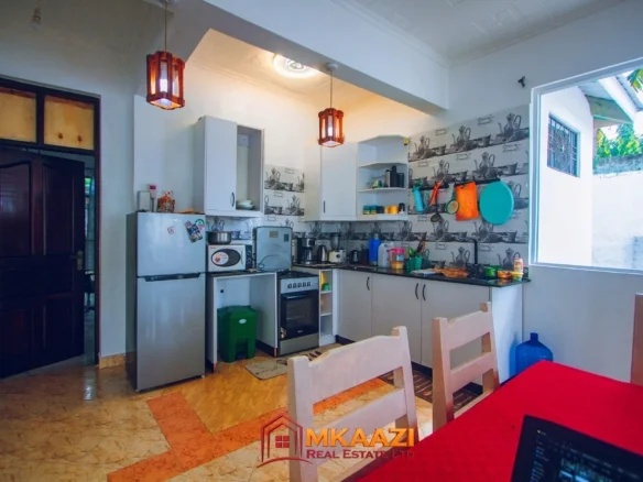BEAUTIFUL FULLY FURNISHED 3-BEDROOM HOUSE IN SILVER SANDS ROAD, MALINDI