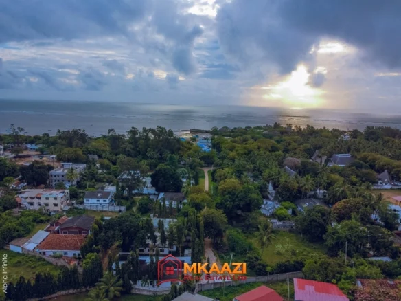 BEAUTIFUL FULLY FURNISHED 3-BEDROOM HOUSE IN SILVER SANDS ROAD, MALINDI
