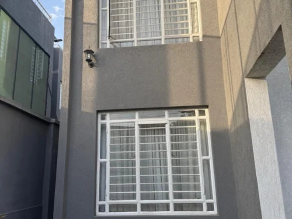 CONTEPORARY 4 - BEDROOM LUXURY RESIDENCE WITH DSQ IN NGONG