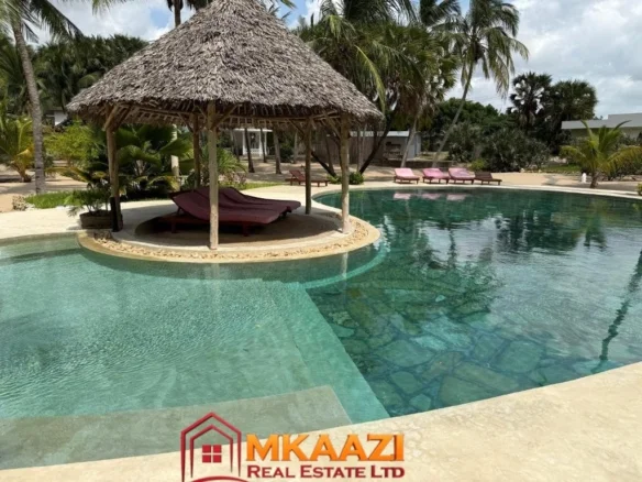 EDEN TWIN BEACH VILLAS MAMBRUI,KENYA