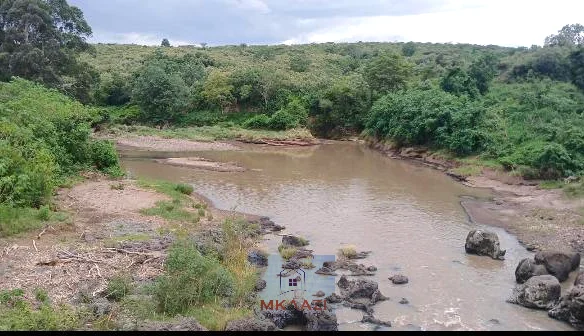 EXCEPTIONAL 2964-ACRE-ACRE PRIME RANCH LAND IN NAIVASHA