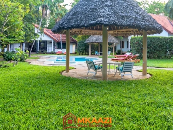 EXCLUSIVE 2 BEDROOM BUNGALOWS FOR SHORT STAY & MONTHLY RENTAL - SILVERSANDS, MALINDI