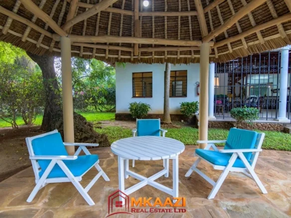 EXCLUSIVE 2 BEDROOM BUNGALOWS FOR SHORT STAY & MONTHLY RENTAL - SILVERSANDS, MALINDI