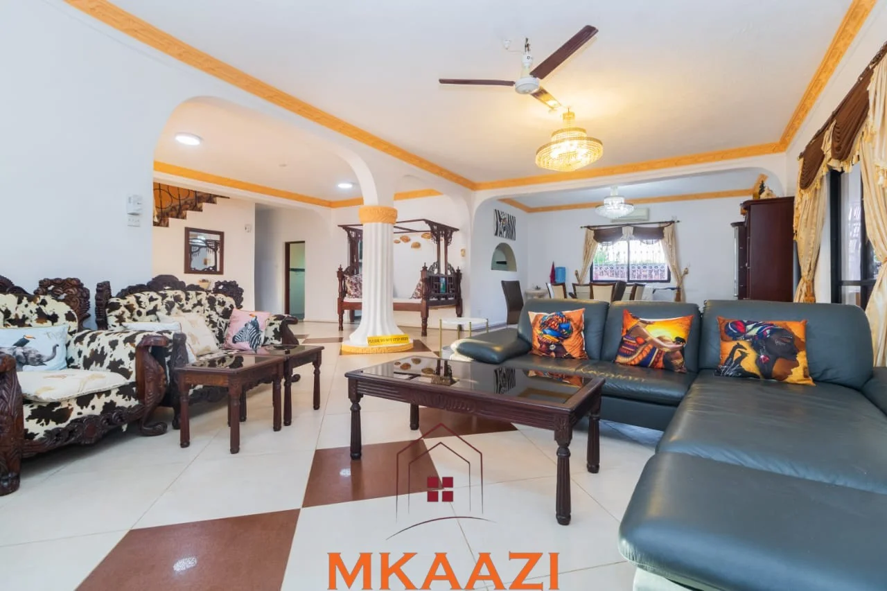 FULLY FURNISHED 5-BEDROOM HOLIDAY HOME FOR SALE IN DIANI BEACH, KWALE COUNTY