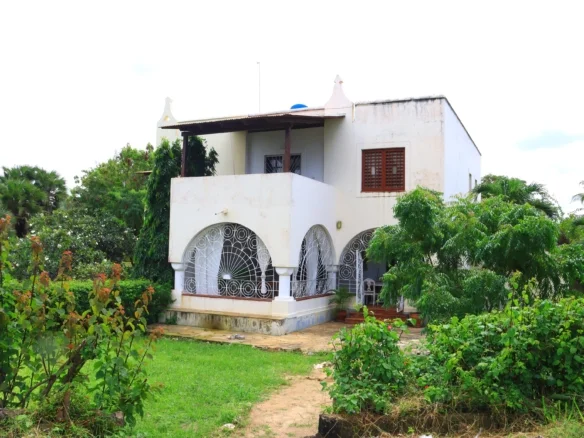 FURNISHED 3-BEDROOM BEACHFRONT VILLA IN KILIMANDOGO, MALINDI