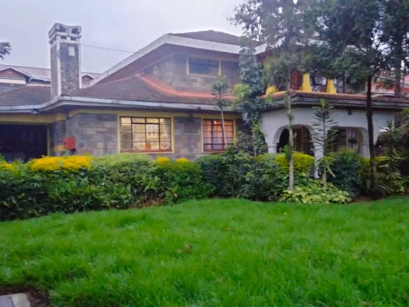 LUXURIOUS 4-BEDROOM MANSION IN KIAMUNYI, NAKURU