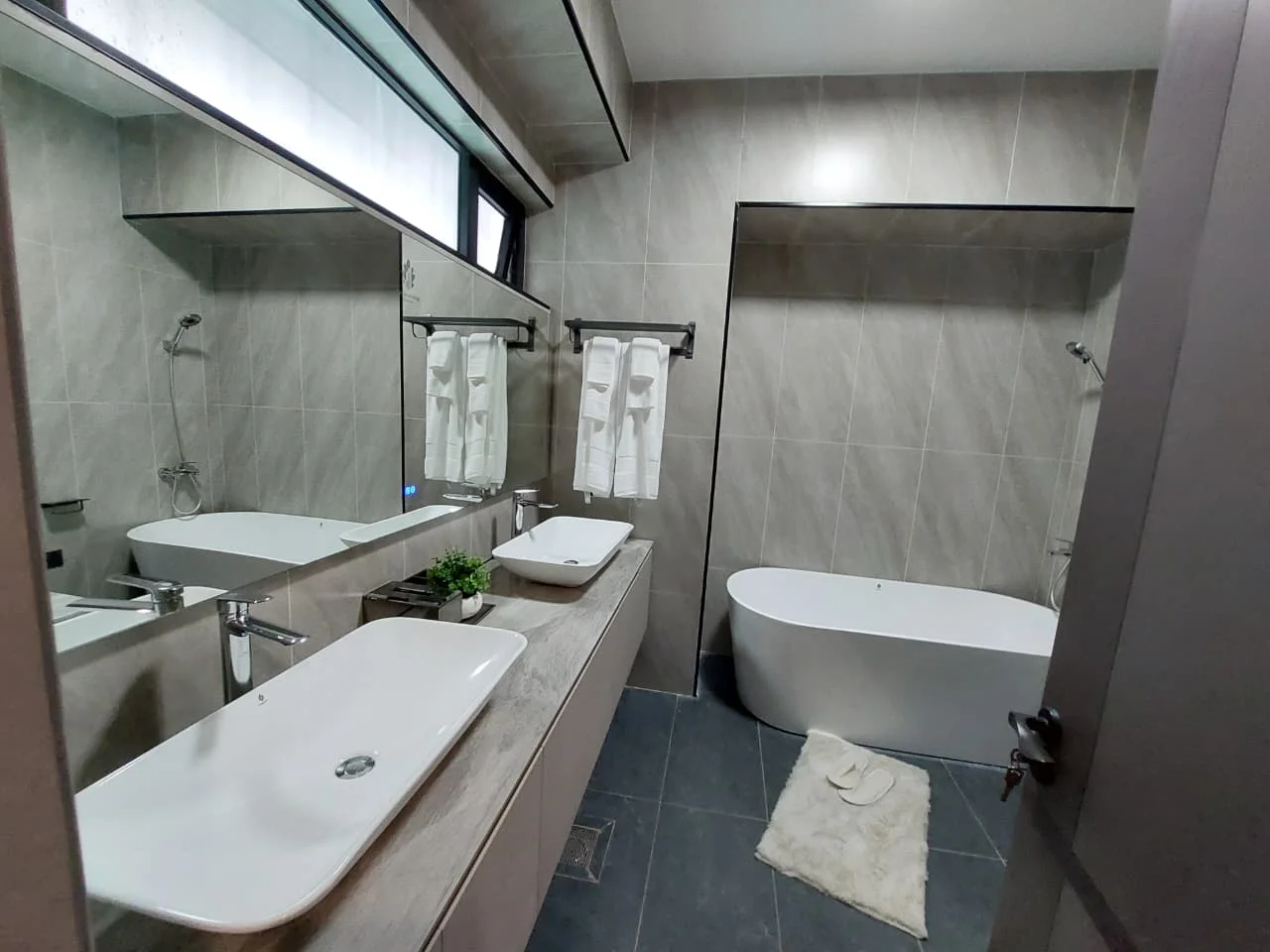 LUXURY APARTMENTS IN KILELESHWA, NAIROBI