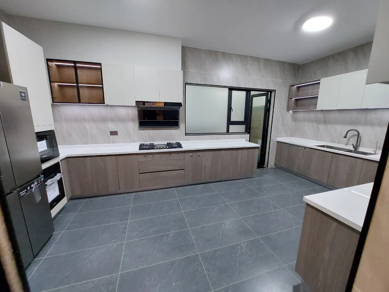 LUXURY APARTMENTS IN KILELESHWA, NAIROBI