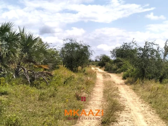 PRIME 26000-ACRE INVESTMENT LAND IN LAMU COUNTY, ALONG THE LAPSSET CORRIDOR