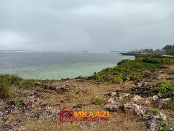 PRIME 4.6-ACRE BEACH PLOT FOR SALE IN WATAMU