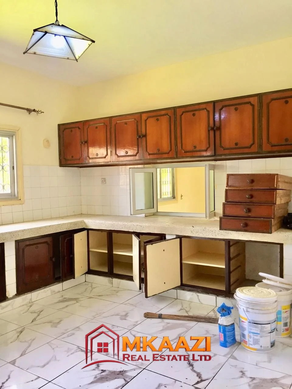 PRIME 5-BEDROOM HOUSE FOR SALE IN NYALI, MAMA NGINA ROAD