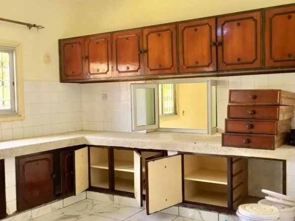 PRIME 5-BEDROOM HOUSE FOR SALE IN NYALI, MAMA NGINA ROAD