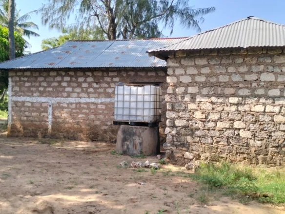 PRIME 6-ACRE LAND WITH 2-BEDROOM HOUSE IN MSABAHA, MALINDI