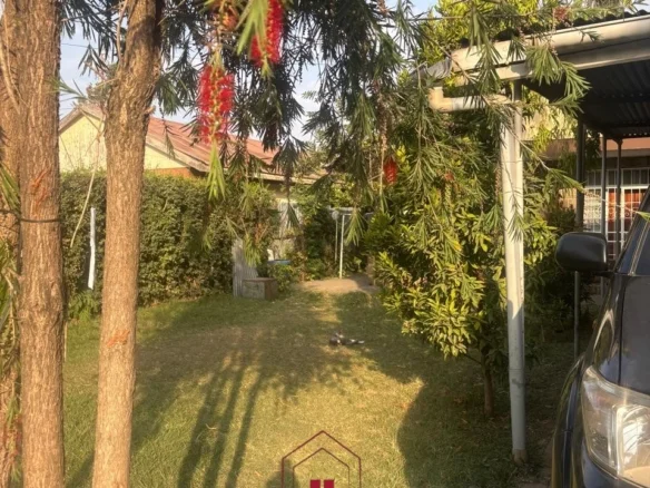 SPACIOUS 3-BEDROOM BUNGALOW ON A 100*120 PLOT IN OLD DONHOLM, NAIROBI