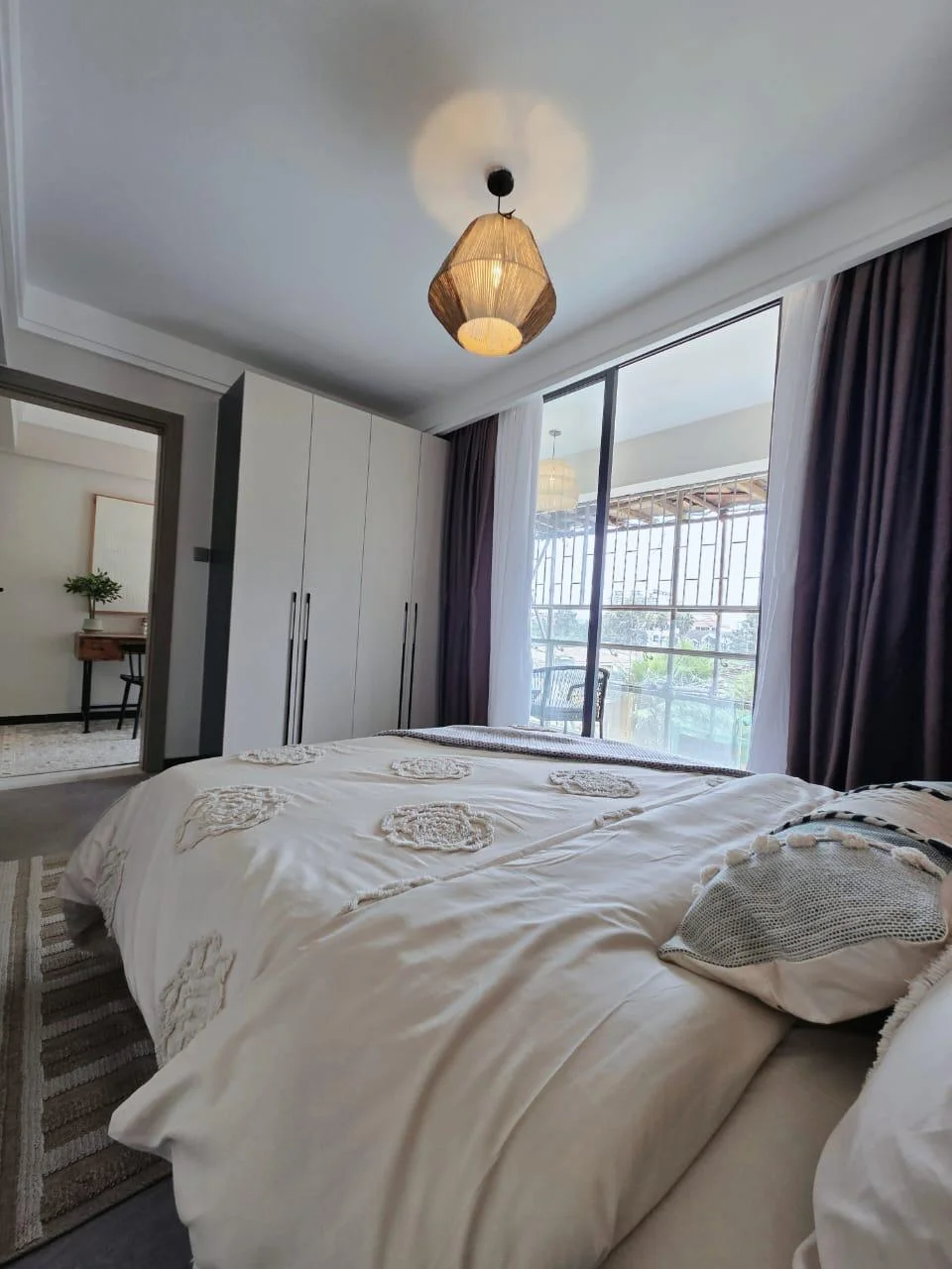 TSAVORITE GARDENS-ELEGANT MODERN 1,2&3 - BEDROOM APARTMENTS IN KILIMANI, NAIROBI
