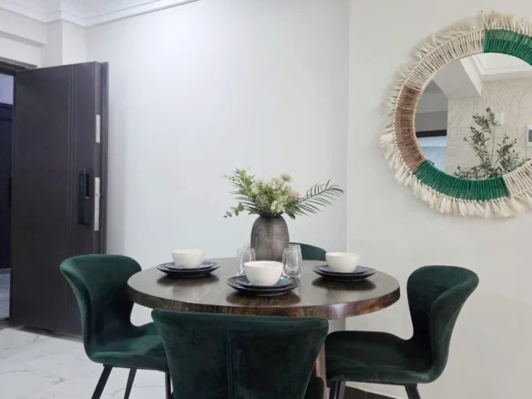 TSAVORITE GARDENS-ELEGANT MODERN 1,2&3 - BEDROOM APARTMENTS IN KILIMANI, NAIROBI