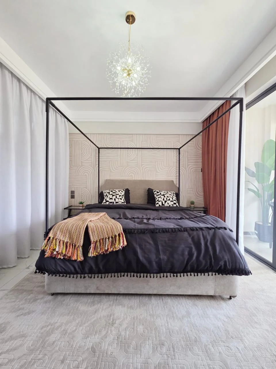 TSAVORITE GARDENS-ELEGANT MODERN 1,2&3 - BEDROOM APARTMENTS IN KILIMANI, NAIROBI