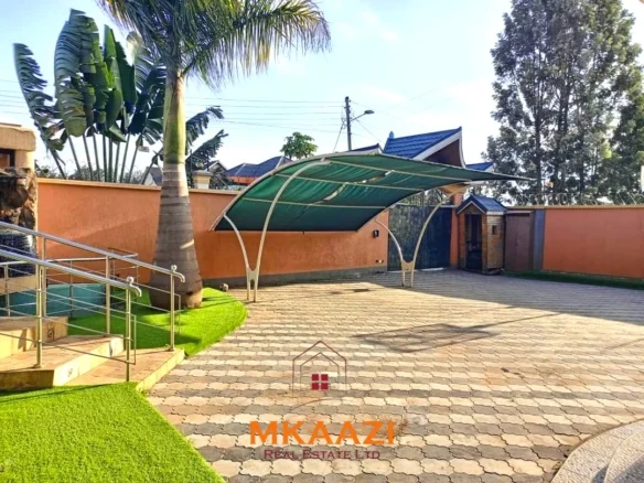 ULTRA-SECURE 6-BEDROOM LUXURY MANSION FOR SALE IN THIKA - GITHINGIRI ESTATE