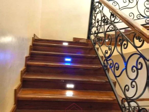 ULTRA-SECURE 6-BEDROOM LUXURY MANSION FOR SALE IN THIKA - GITHINGIRI ESTATE