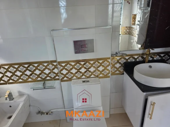ULTRA-SECURE 6-BEDROOM LUXURY MANSION FOR SALE IN THIKA - GITHINGIRI ESTATE
