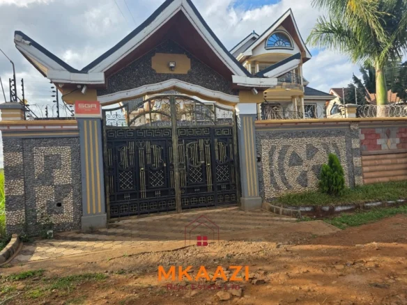 ULTRA-SECURE 6-BEDROOM LUXURY MANSION FOR SALE IN THIKA - GITHINGIRI ESTATE